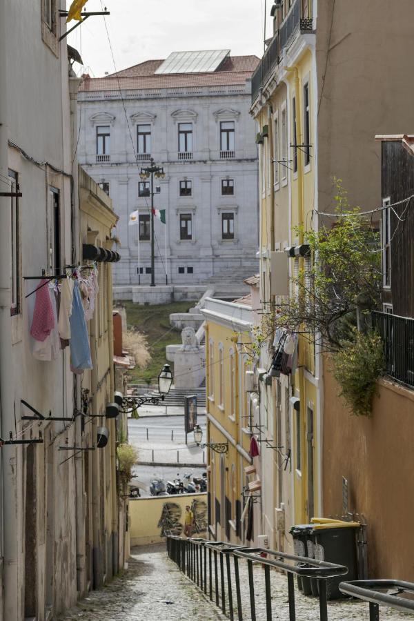 Peixeira Studios And Apartments Lisbon Bagian luar foto