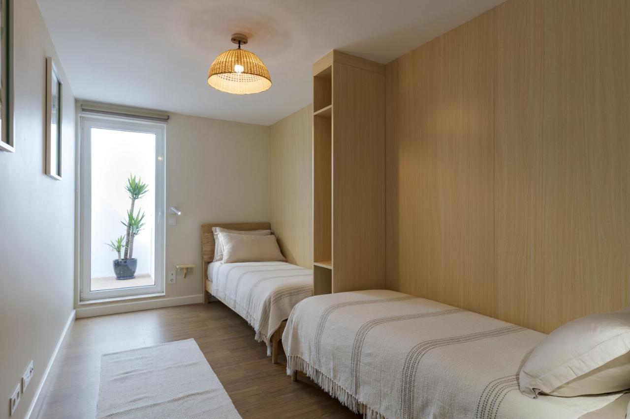 Peixeira Studios And Apartments Lisbon Bagian luar foto